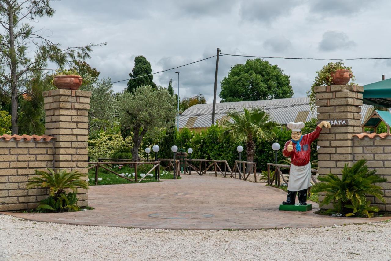 Agriturismo Il Casale 蓬特加莱里亚 外观 照片